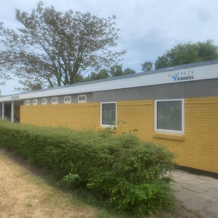 Slottets Anneks Hotel Ronne Bagian luar foto