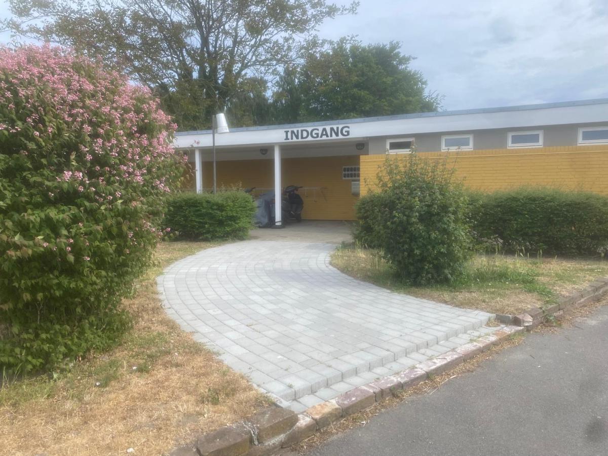 Slottets Anneks Hotel Ronne Bagian luar foto